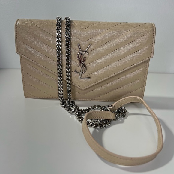 Saint Laurent YSL Cassandre Envelope WOC Wallet on Chain Leather Bag Purse - Picture 2 of 11